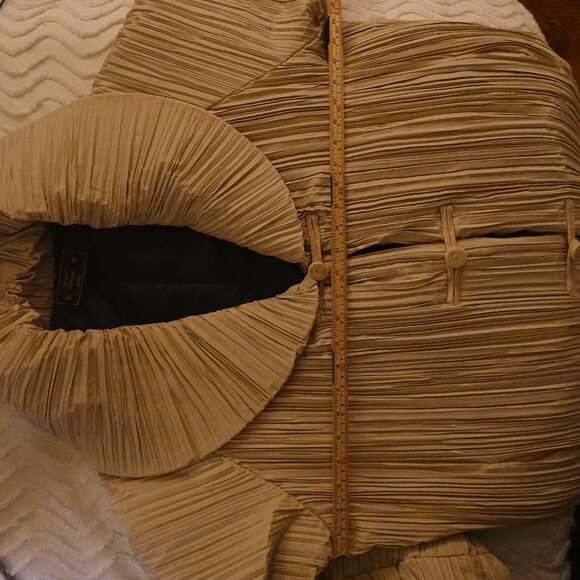 Daniel Lipszyc Paris Pleated Coat Made in France - Picture 10 of 15